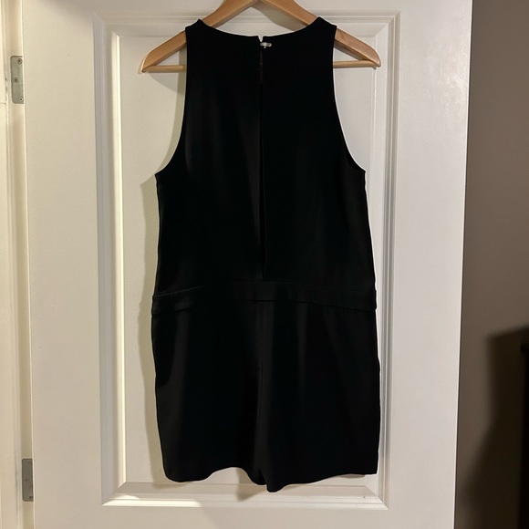 Babaton Open Back Romper - Picture 2 of 5